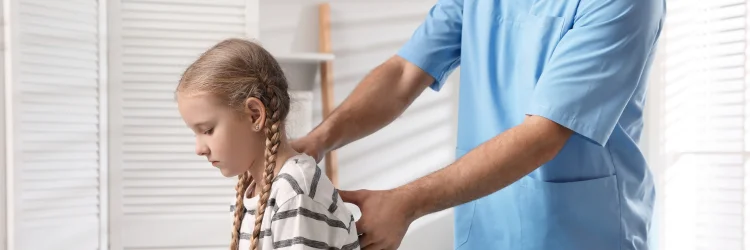 Lansing MI Chiropractors May Help Scoliosis